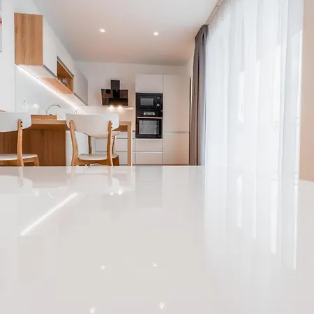 Lägenhet Pri Vstupe Do Aquaparku Senec