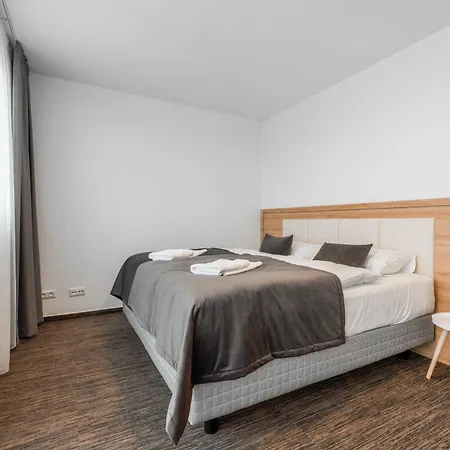 Pri Vstupe Do Aquaparku Lägenhet