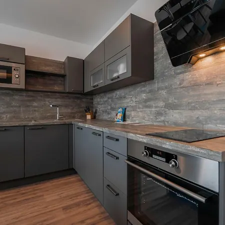 Lägenhet Pri Vstupe Do Aquaparku Senec