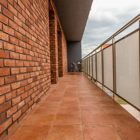 Pri Vstupe Do Aquaparku *