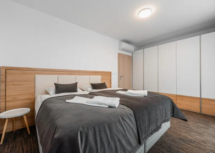 Pri Vstupe Do Aquaparku *