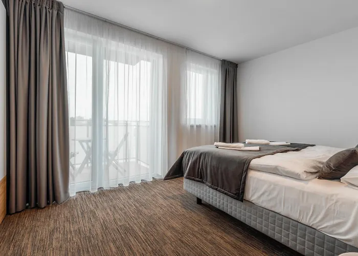 Pri Vstupe Do Aquaparku Senec