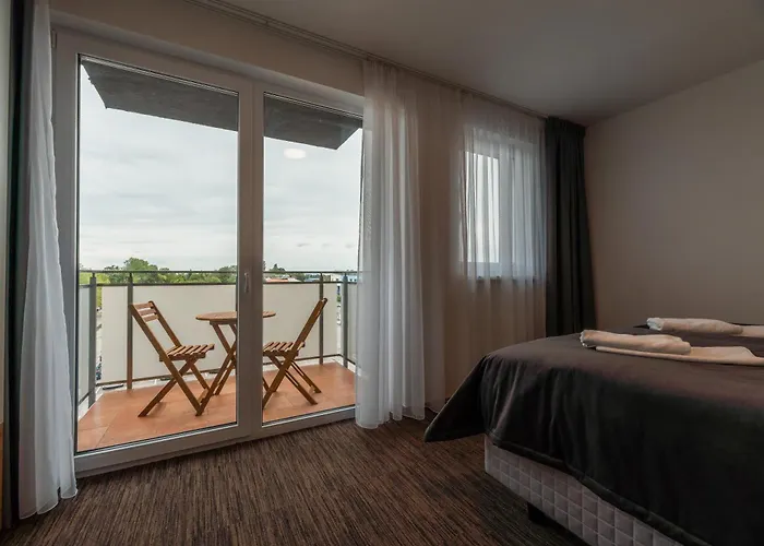 Pri Vstupe Do Aquaparku * Senec