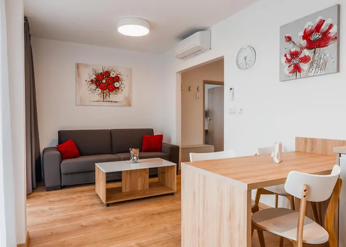 Pri Vstupe Do Aquaparku Appartamento