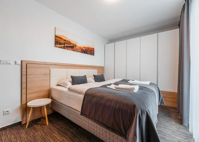 Pri Vstupe Do Aquaparku Senec